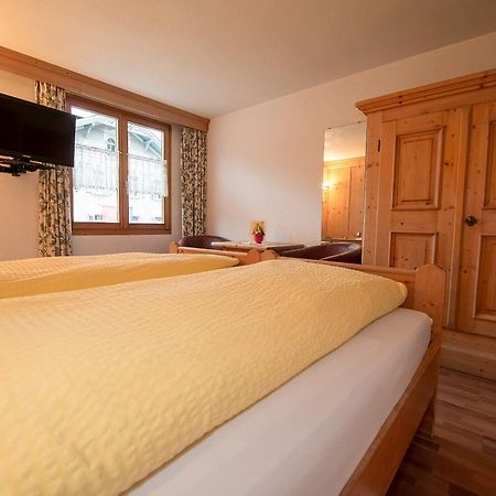 Crusch Alba Ξενοδοχείο Scuol Εξωτερικό φωτογραφία